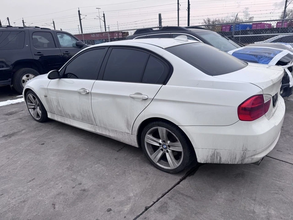 Pinza de conductor delantera sedán Canada Market Thru 2/07 para BMW 323i 629773 06-07 Foto 4 de 4