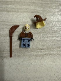 LEGO Scarecrow Minifigure - 70913 DC Batman Superheroes Fearful Face-off