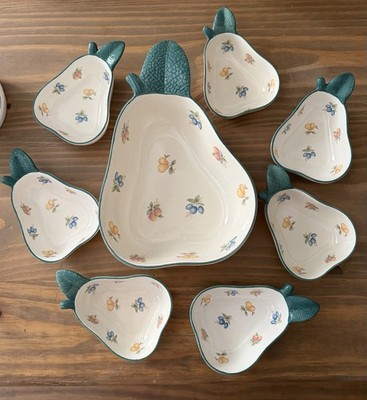 Vintage Pear Shaped Serving Bowl Set With Seven Matching Individual Bowls￼