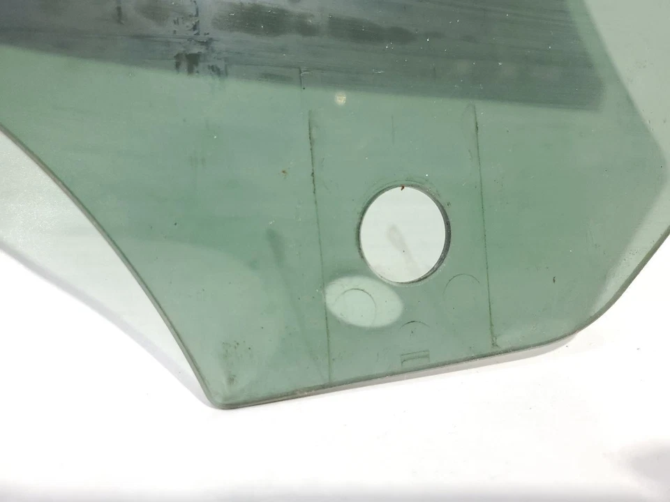 2008 2009 2010 Porsche Cayenne OEM Passenger Right Rear Door Glass Tinted  - Image 4 of 4