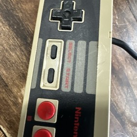 Authentic Nintendo NES Controller - Tested! NES-004