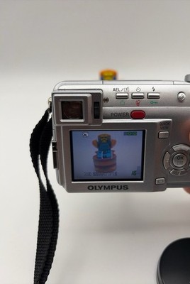 Olympus CAMEDIA C-765 Ultra Zoom 4.0MP Digital Camera Silver 16MP