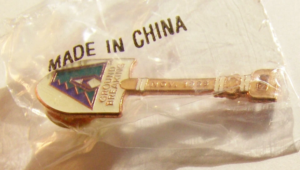 1995 Arizona Diamondbacks pin Ground Breaking shovel stadium groundbreaking MLB - Image 4 of 4