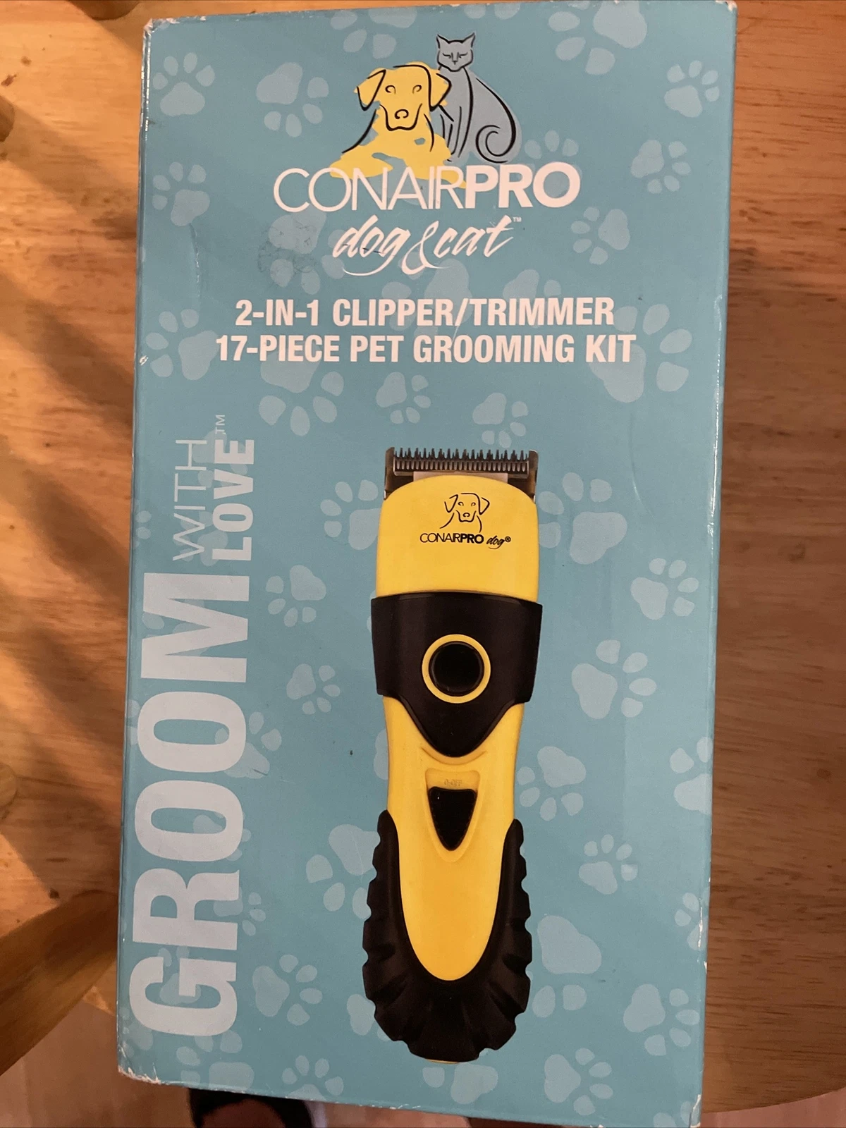 CONAIRPRO dog & cat 2-in-1 Clipper/Trimmer 17-Piece Pet Grooming Kit