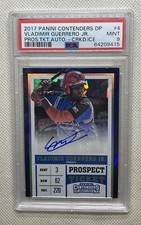 2017 Contenders Draft Picks Cracked Ice #4 Vladimir Guerrero Jr Auto /23 PSA 9