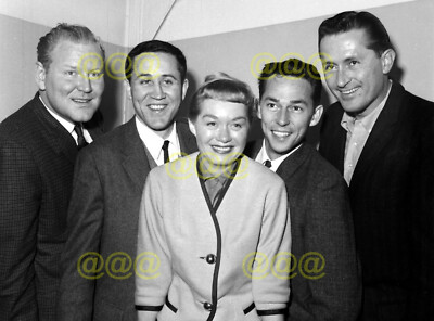 Photo - June Christy & The Four Freshmen in London for UK tour, 1961