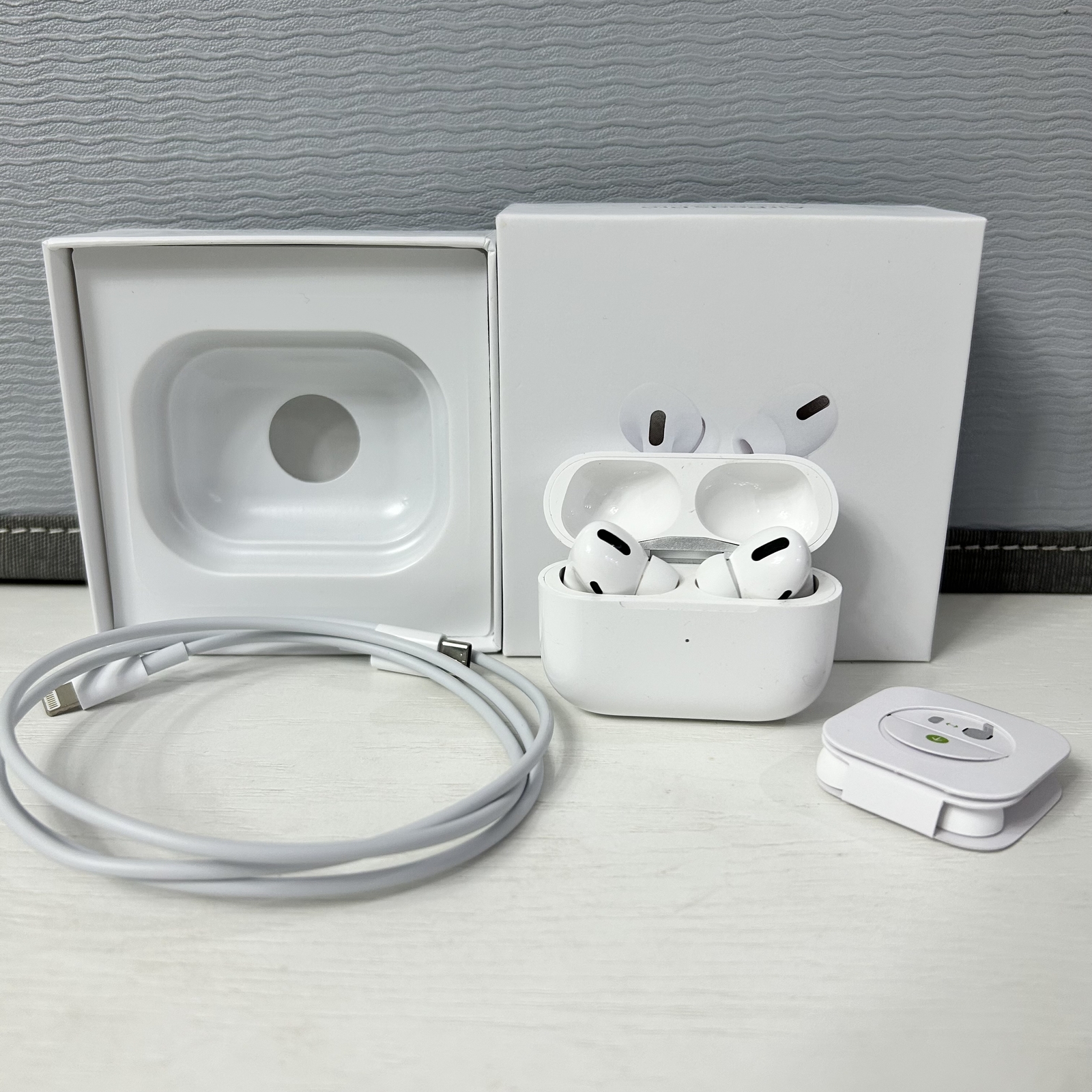 APPLE AIRPODS PRO BLUETOOTH EARBUDS EARPHONE HEADSET WITH WIRELESS