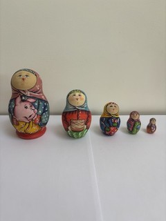 Russian Nesting Dolls Vintage 11cm Traditional 5 Piece Wooden Painted Matryoshka