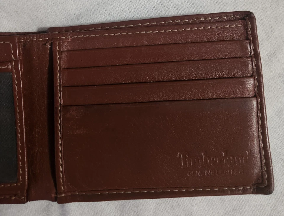 Timberland Brown Leather Wallet RFID Bifold Used - Image 3 of 4