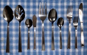 Stainless Steel Flatware Utensils 45 Pieces - 8 Sets With 5 Serving Pieces - New