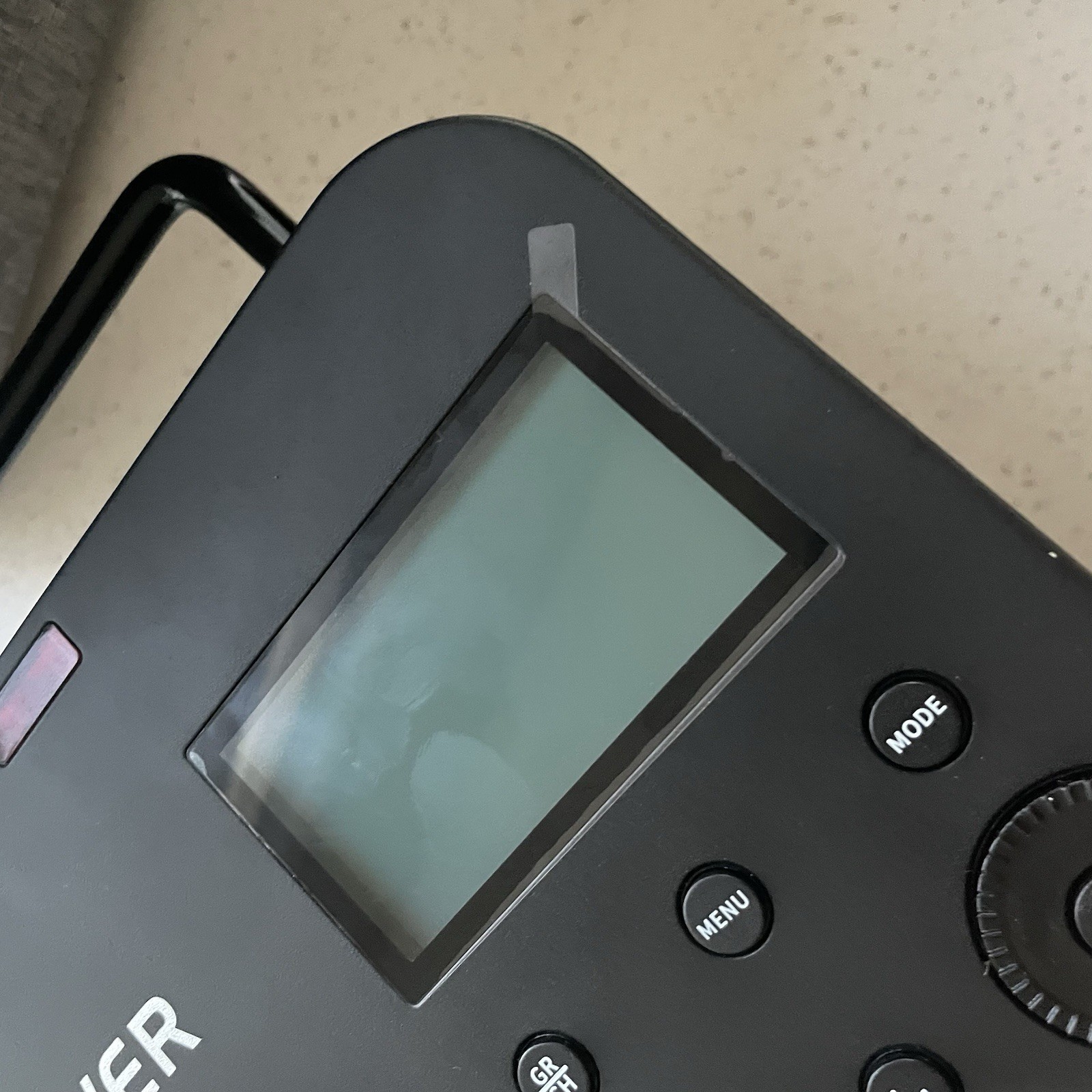 NOT WORKING NEEWER Q4 400Ws 2.4G TTL Flash HSS Strobe Light Monolight With Case