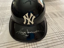 Reggie Jackson Yankees Signed Batting Helmet & 44 Inscription Autograph