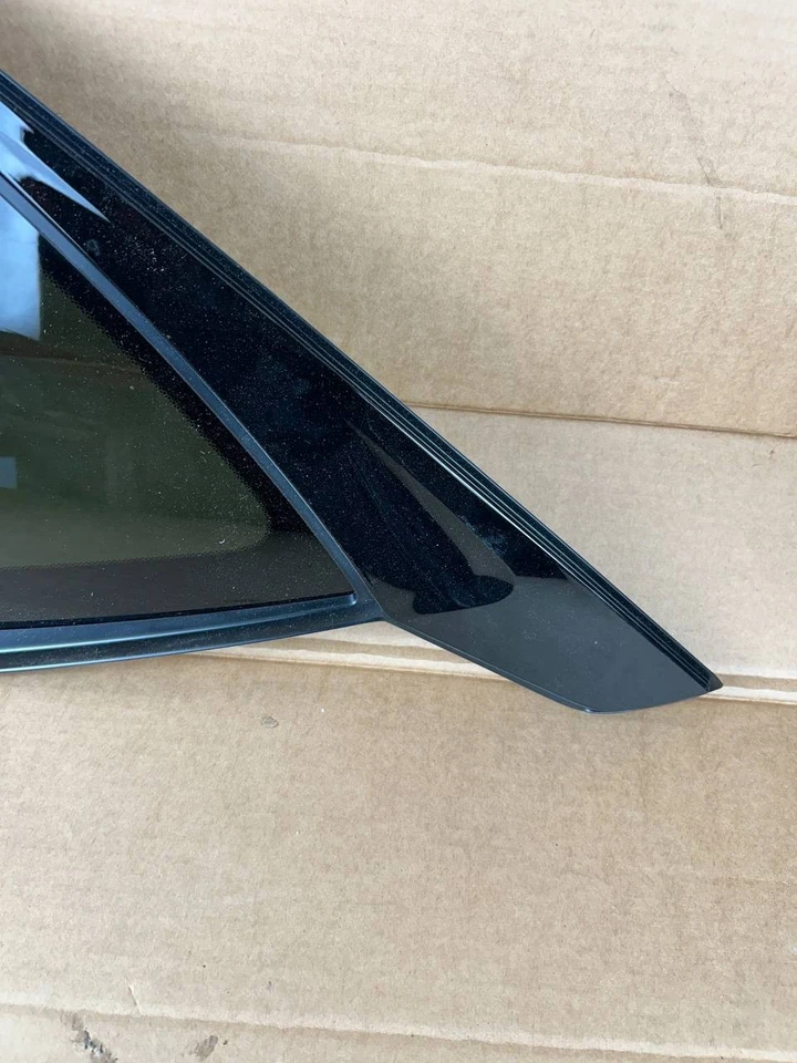 ¡NUEVO!  19-25 Acura RDX conductor trasero izquierdo cuarto derecho ventana moldura de vidrio OEM Foto 3 de 4