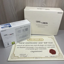 NEW NINTENDO 3DS AMBASSADOR LIMITED EDITION COLLECTOR'S with CERTIFICATE - GREAT