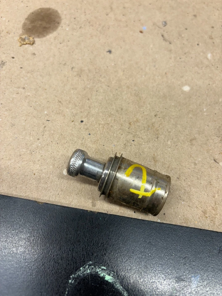 1981 1982 1983 1986 DODGE D100 D150 D350 DASHBOARD CIGAR CIGARETTE LIGHTER CHROM - Image 2 of 4