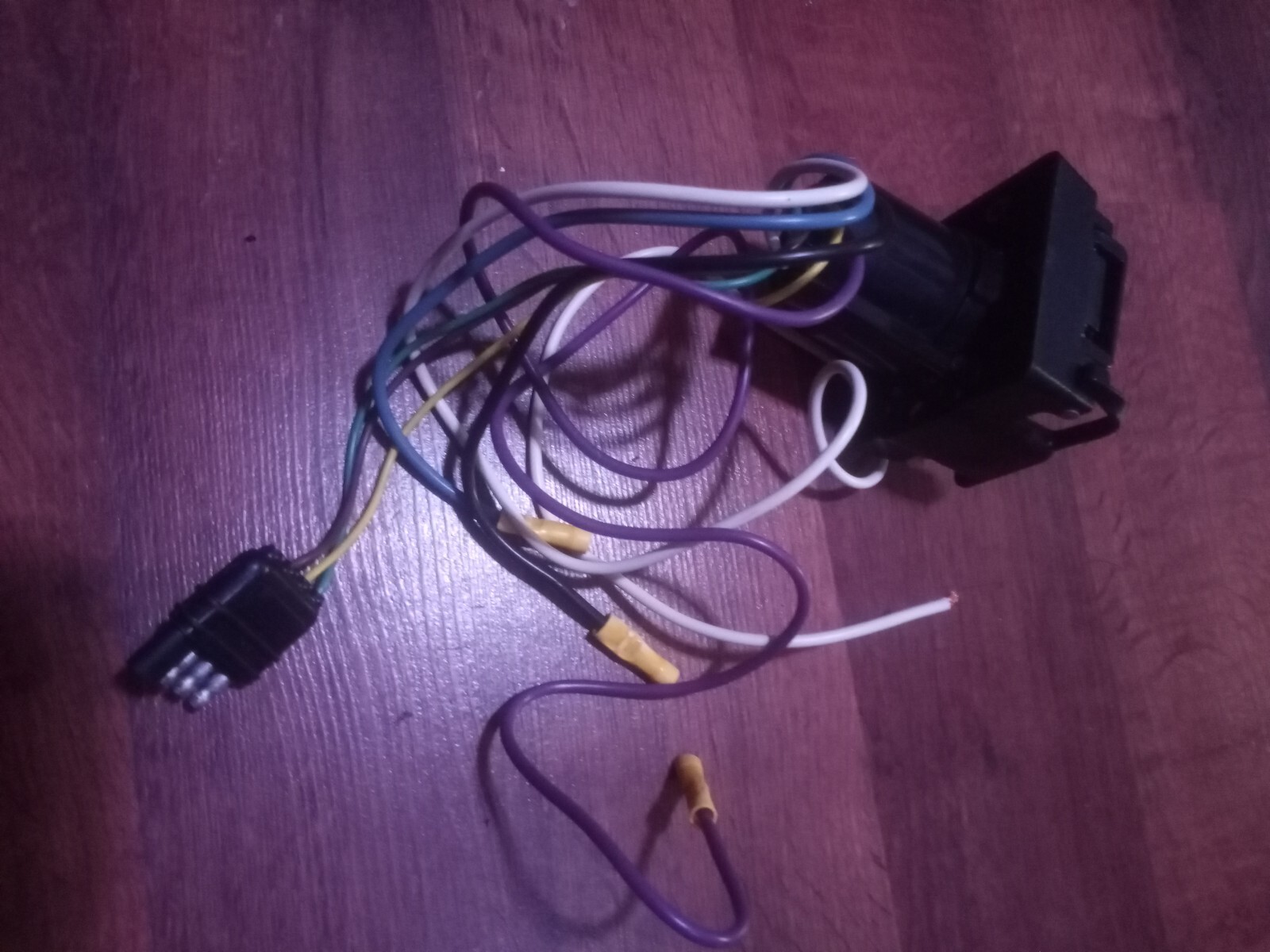 UHaul Towing Trailer Wiring Connector 7 Way Blade and 4 Way Flat PlugIn eBay