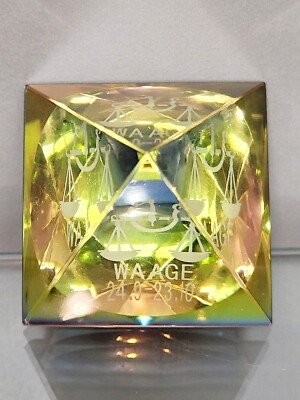 Sternzeichen Pyramide Waage Glas Figur Deko Tier Skulptur bunt Geschenk Glück