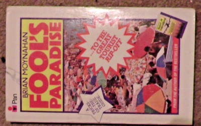 FOOL'S PARADISE von Brian Moynahan