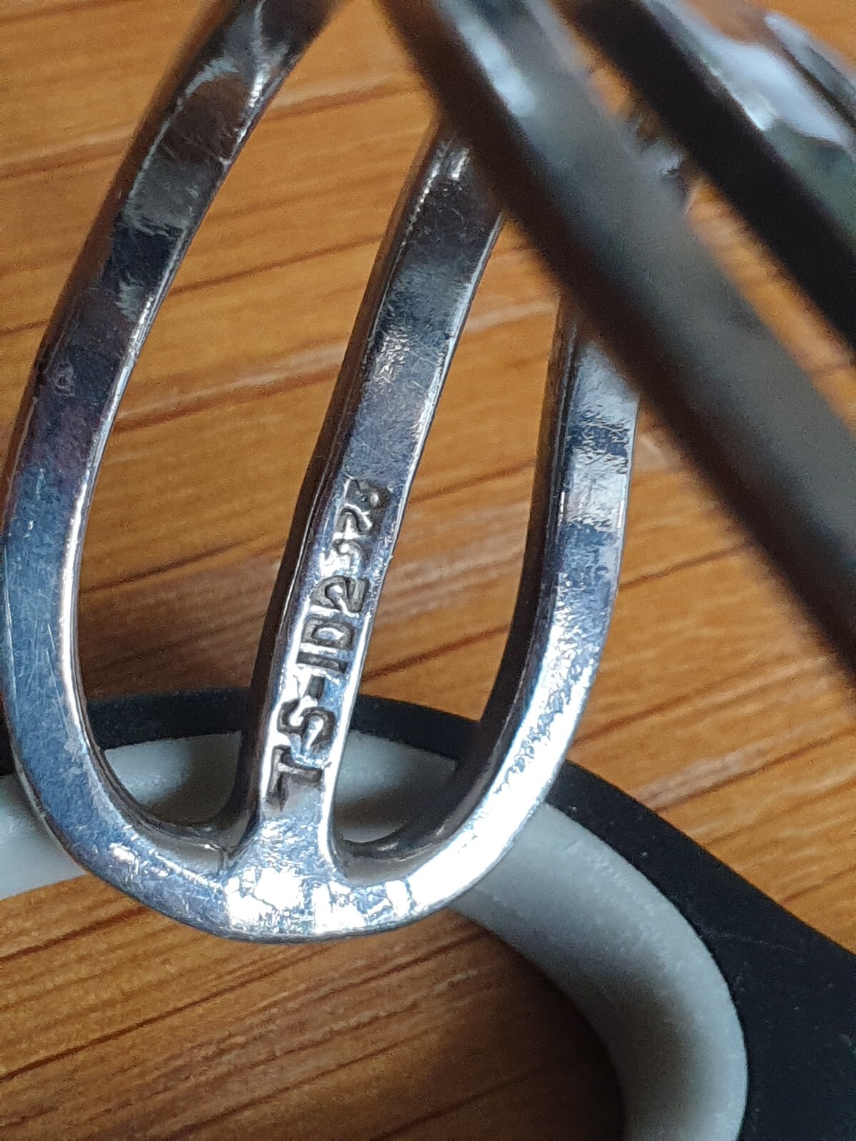 29.7g Heavy Triple Wave Cuff Bangle Solid Silver … - image 9