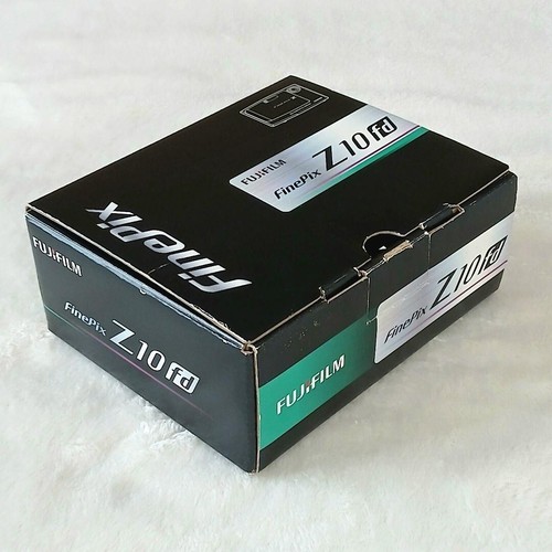 FUJIFILM FinePix Z10fd Green Digital Camera 7.2MP 3x Optical Zoom From Japan - Picture 18 of 18