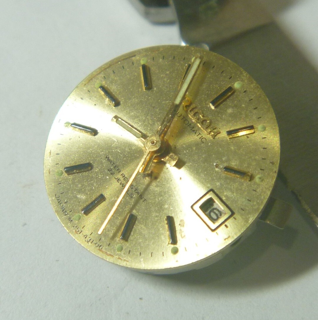 1970s-80s Ricoh Japan Ladies 22 Jewels Automatic w/ Date Movt Dial