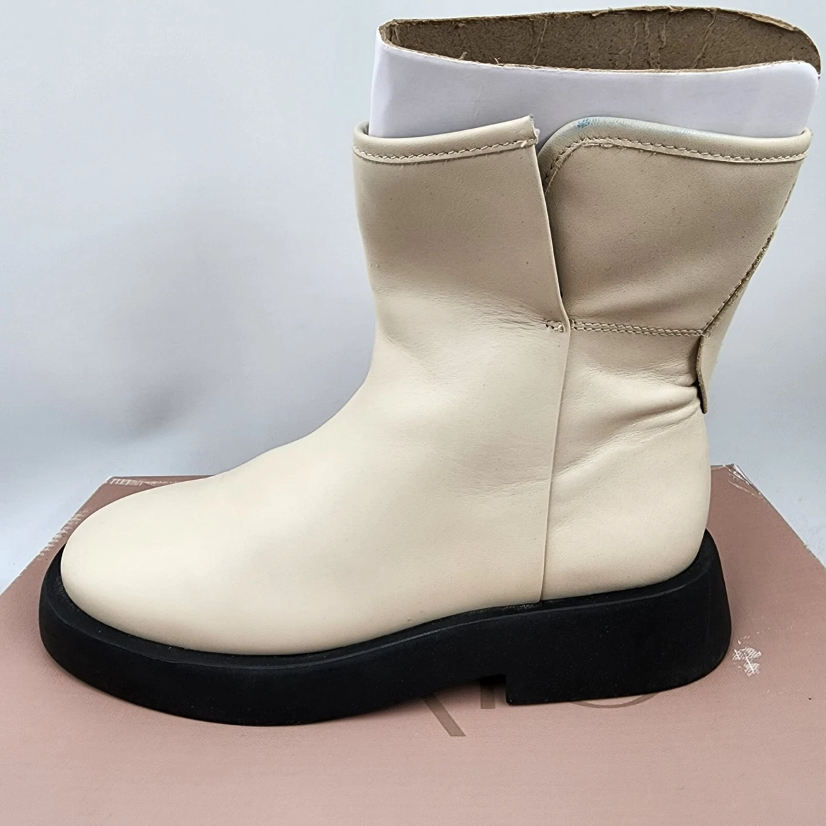 Cream flat shop ankle boots