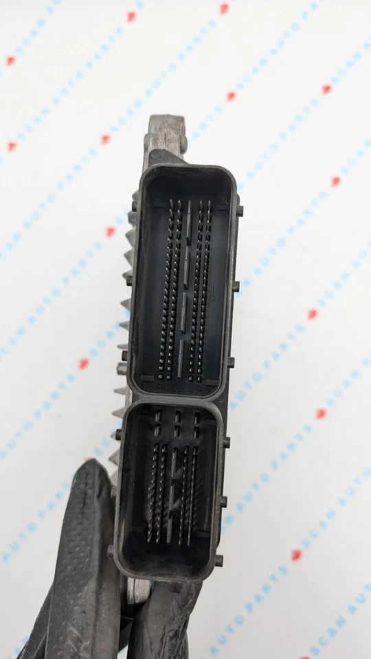 Mercedes-Benz ML350 2015 Bosch A6429000401 ECU 0281019417 usado Foto 4 de 4