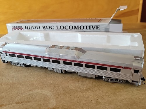 Proto 1000 31250 HO Southern Pacific Budd RDC Passenger Locomotive SP-10 NIB - Picture 9 of 11