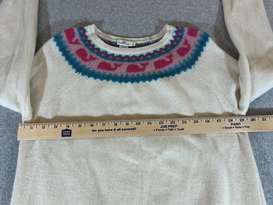 Vineyard Vines 毛衣女式中号奶油公平岛鲸羊羔毛套衫 — 第 2/4 张图片