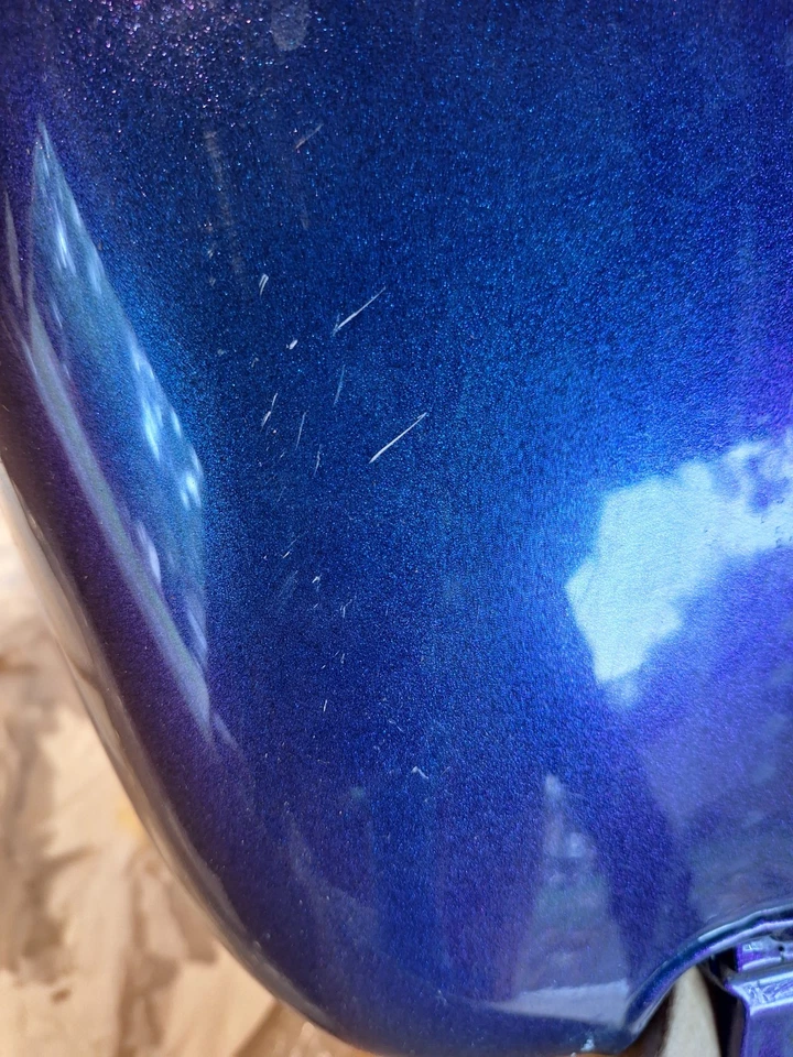 Harley Davidson tanque de combustible de 2010 FLSTF FAT BOY Foto 3 de 4