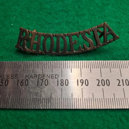 WW2 Colonial Rhodesia Rhodesian Nationality Shoulder Title Badge