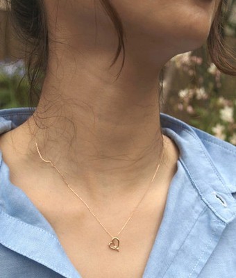 K18 necklace made in Japan available in 3 colors. Gold necklace f