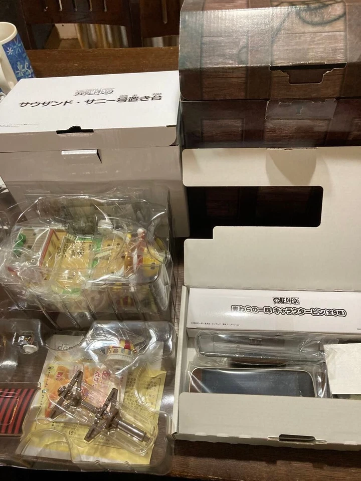 SMARTPHONE ANDROID DOCOMO NEC N-02E ONE PIECE LIMITED EDITION DI JP Nuovo - Immagine 3 di 4