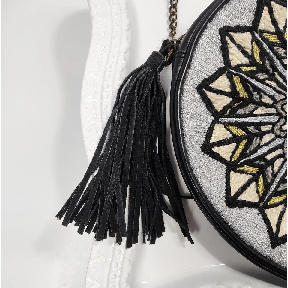 Cartera Bandolera de Cuero Jasper Jeera Borla Anthropologie Redonda Mandala Boho 9" Foto 4 de 4