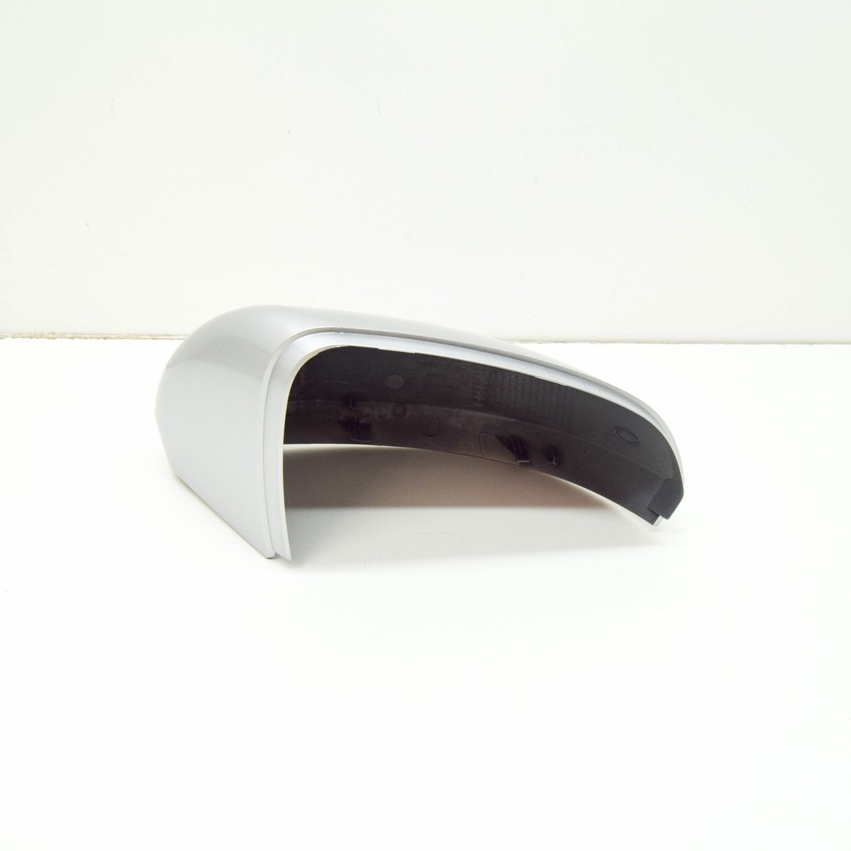 DACIA Duster HM Front Right Door Mirror Frame 963745777R NEW 