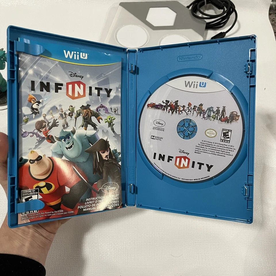 Nintendo Wii U Disney Infinity 1.0 Starter Lot Sully Mr. Incredible Game Base - Image 3 of 4
