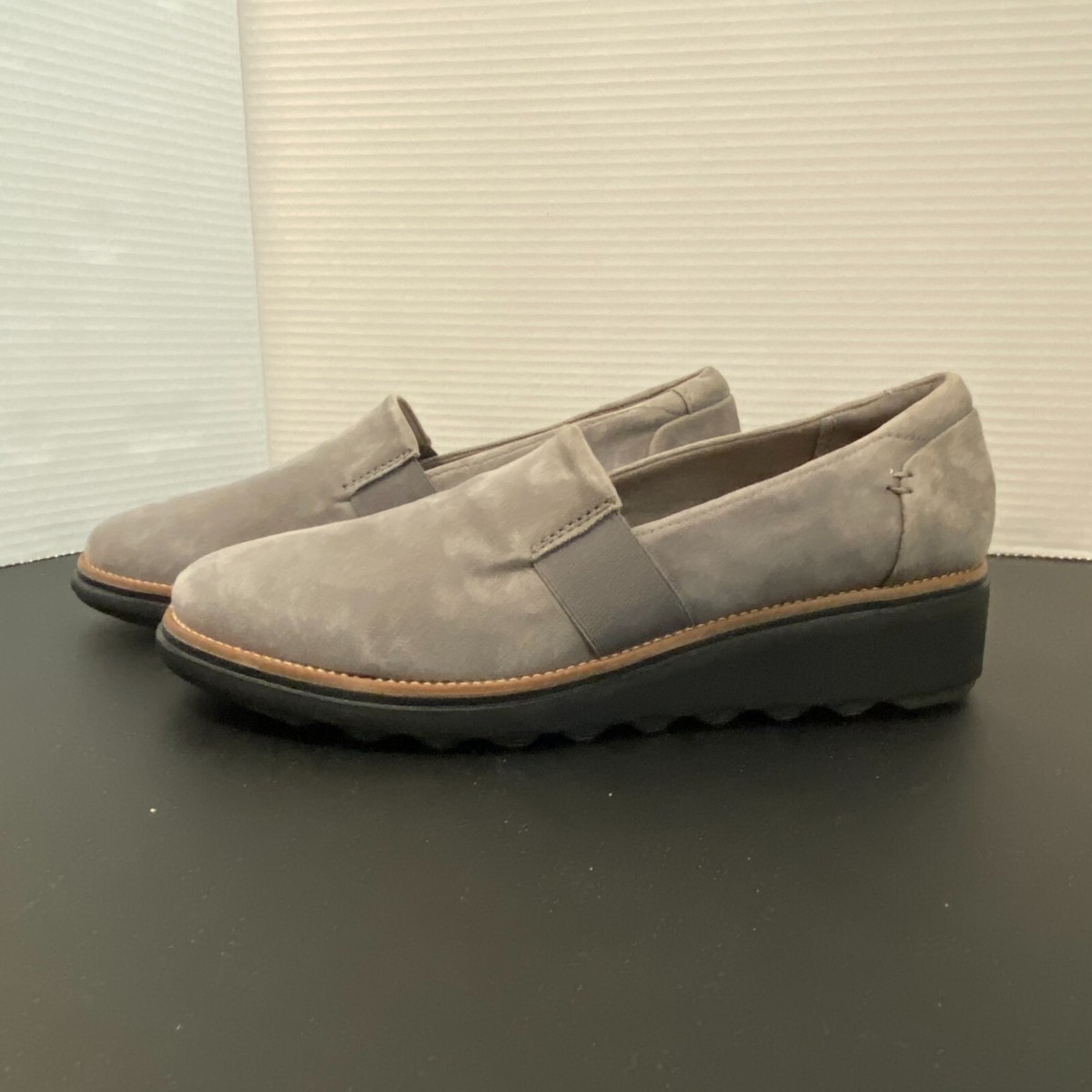Clarks Collection Mens Grey Nubuck‎ Slip On Loafers Size 12 W Ultimate Comfort CLARKS Ultimate Comfort Collection Men main image 3