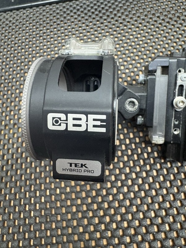 CBE  TEK  Hybrid Pro  1‑Pin  Dovetail bow Sight 