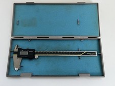 UK Made Mitutoyo Digimatic 0-8”/200mm Digital Vernier Caliper 500-172U