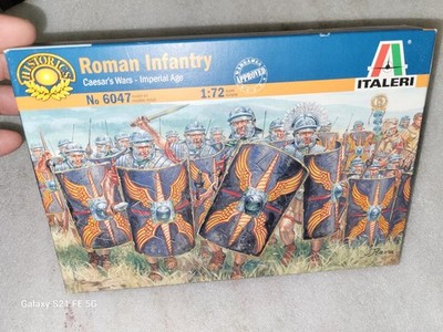 Italeri Caesars War Imperial Roman Infantry Soldier Figures 1/72 #6047