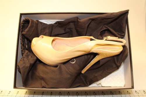 Zapatos de aguja Gucci hechos en Italia para mujer 8 38 Vitello Vernice charol con cordones - Imagen 23 de 24