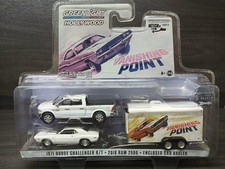 Greenlight Hollywood 1971 Dodge Challenger R/T 2018 Ram 2500 Vanishing Point