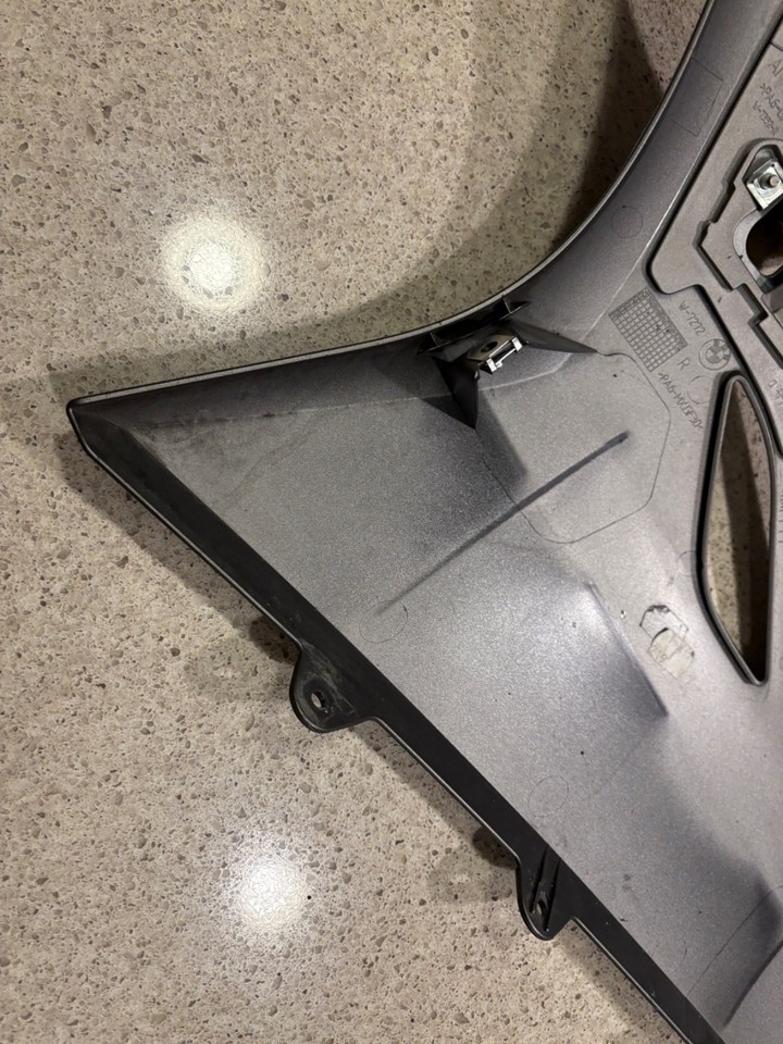 ** 2018 BMW K1600 GTL front lower RIGHT trim part by radiator ** | eBay