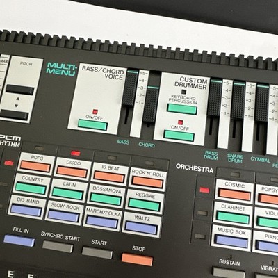 Yamaha Portasound PSS-570 Programmable Keyboard Synthesizer PCM