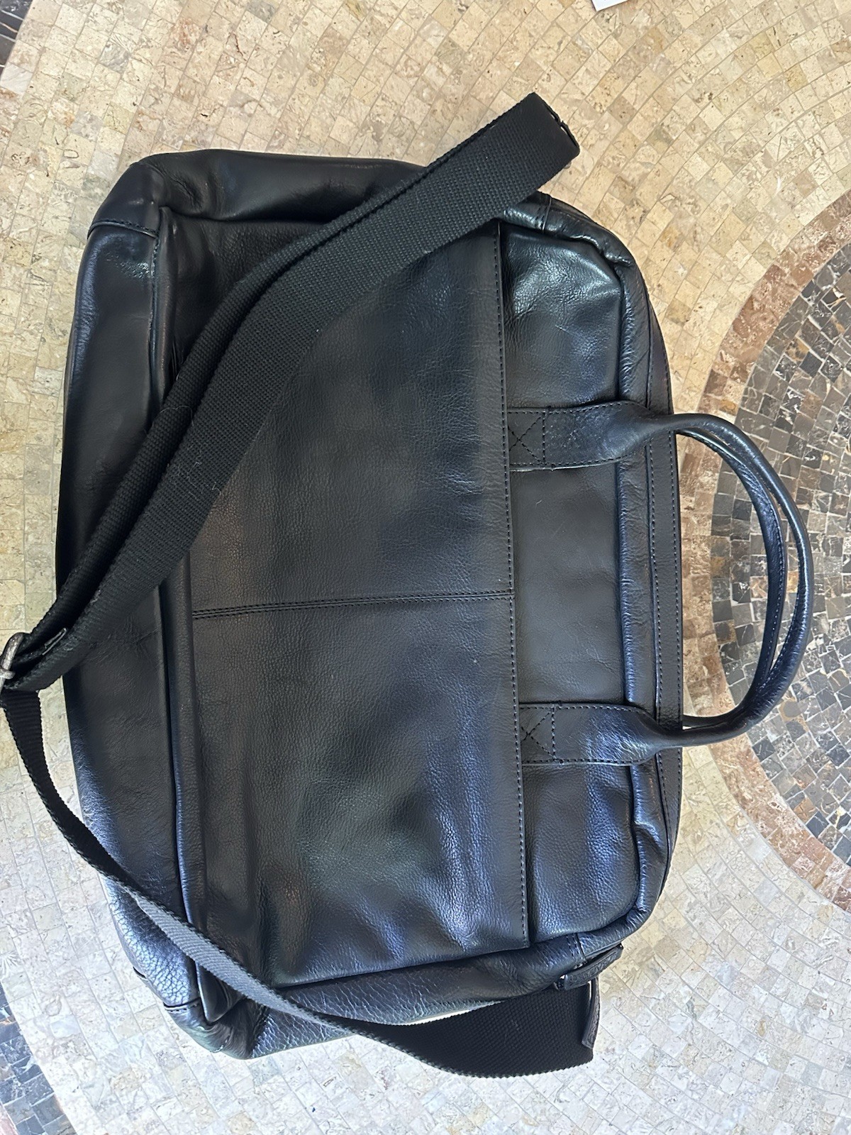 Jos. A. Bank Black Leather Zip-Top Briefcase / Executive Com
