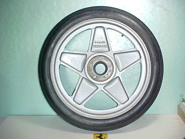 Ferrari 512BBi Spare Wheel Rim_3 1/4X20_Michelin Tire_42 Rudge Hub_365BB GENUINE