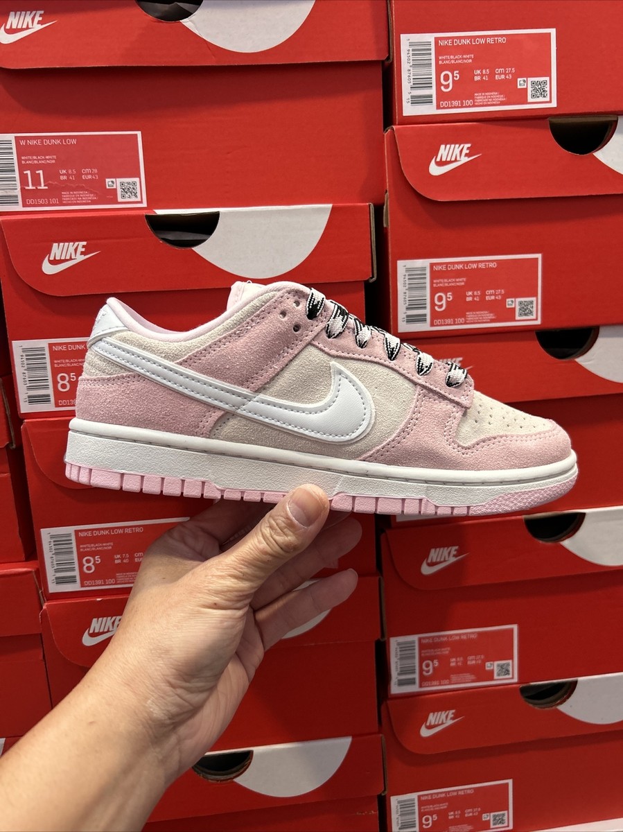 Nike Dunk Low LX 