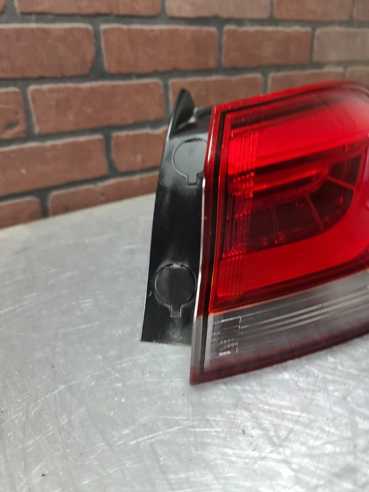 2018 2019 年现代伊兰特 GT 原始设备制造商 LED 尾灯左驱动器侧 LH 0113 E — 第 2/4 张图片