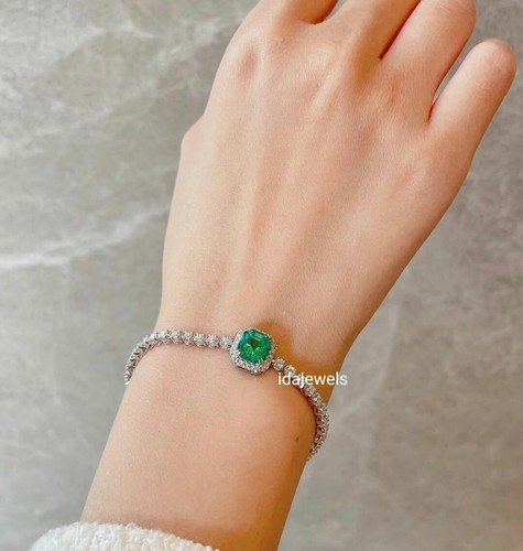 Emerald Bracelet In 10k White Gold Diamonds Tennis Bracelet Gift For Women - Picture 2 of 4