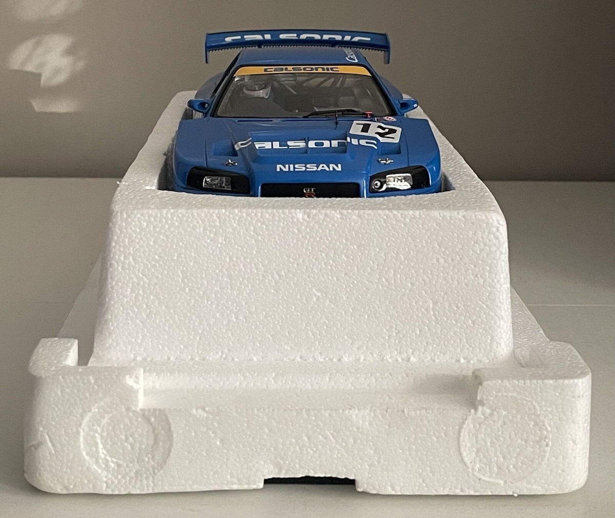 Autoart 1:18 Scale 80284 Nissan Calsonic Skyline 2002 JGTC Autoart 1:18 Scale 80284 Nissan Calsonic Skyline 2002 JGTC